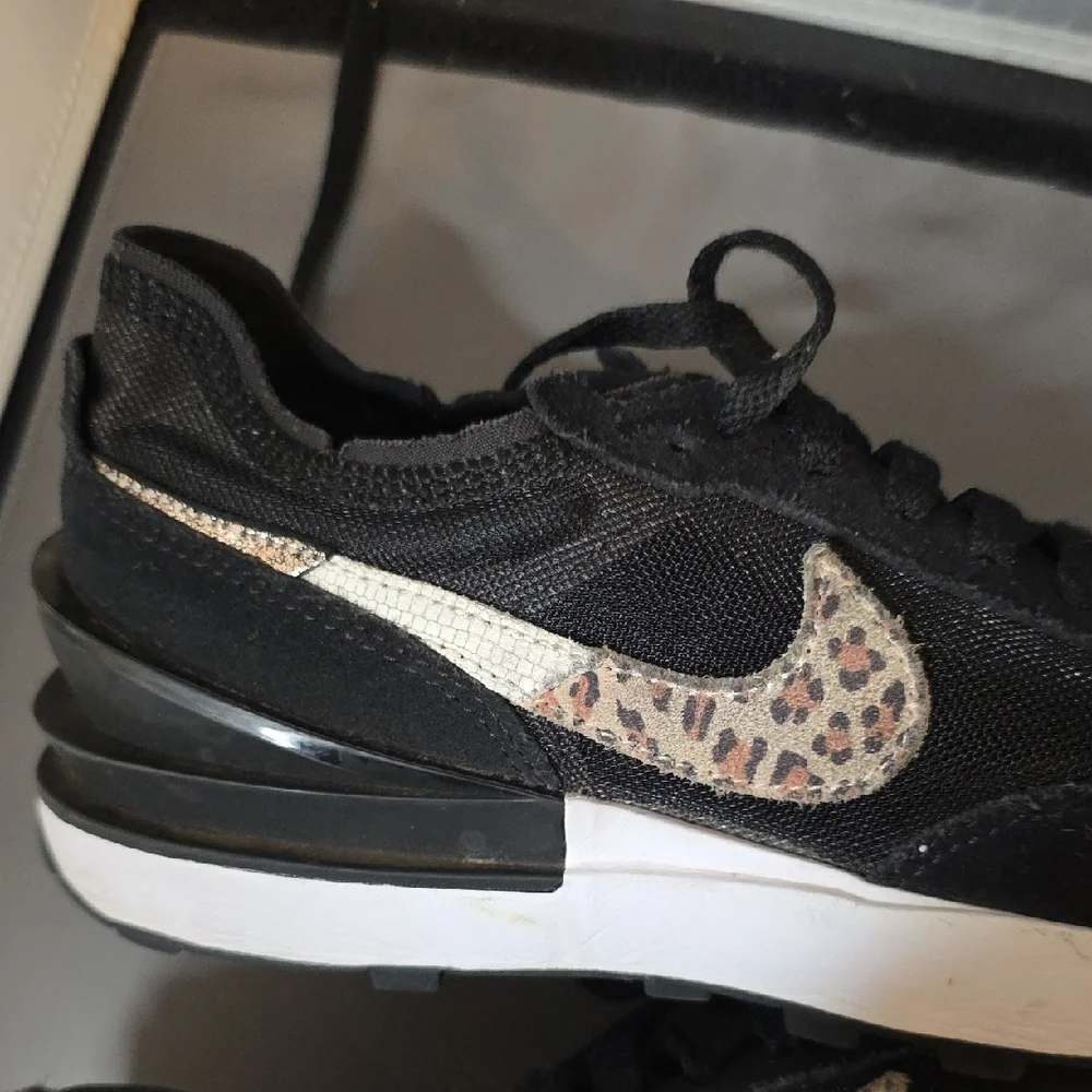 Nike Black and Leopard Women's Sneakers Sz 9.5